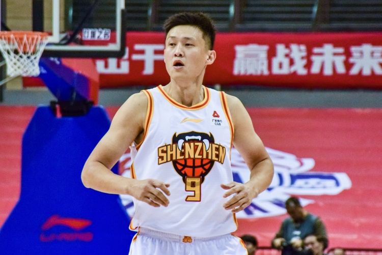 老将尽力了!周鹏8中7高效拿下16分3板1助1断 正负值+4全队最高